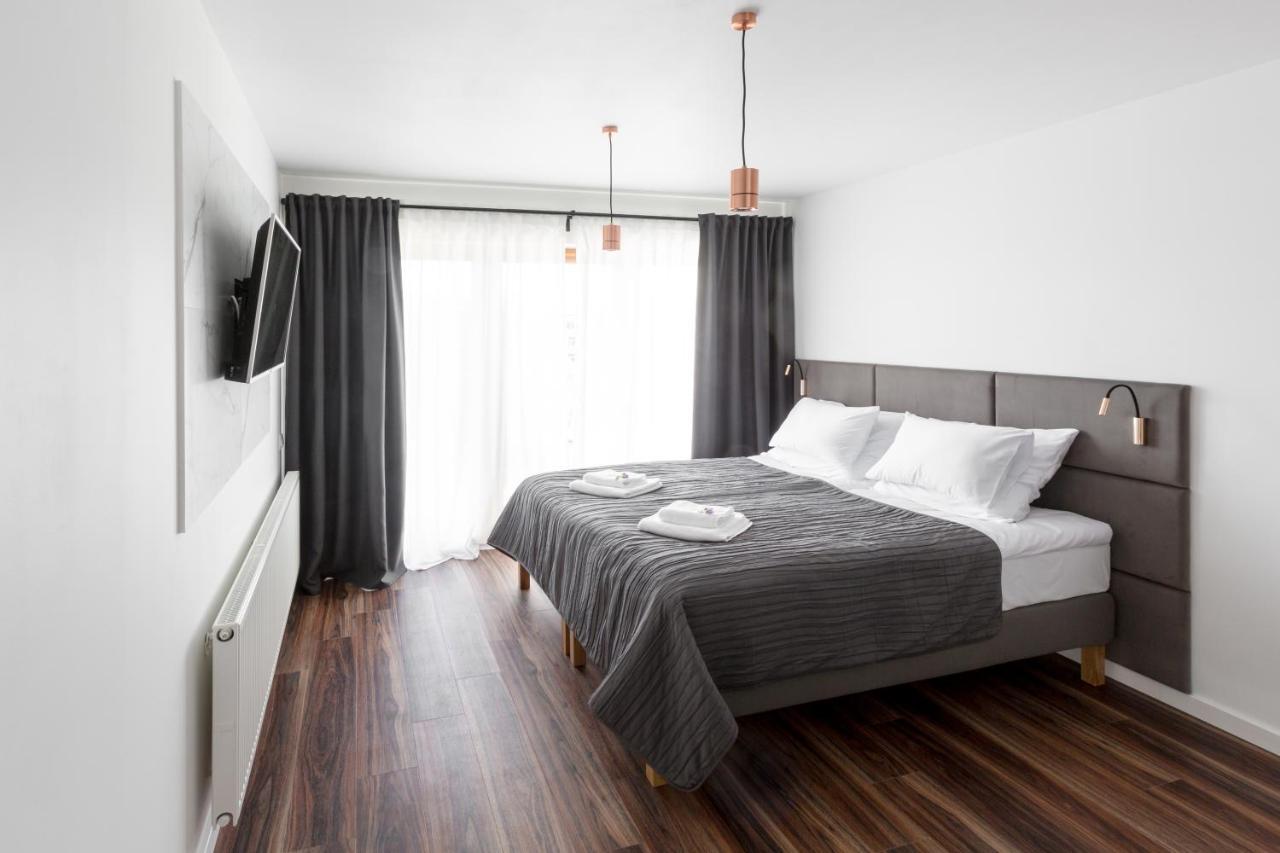 Sky Apartments بوزنان المظهر الخارجي الصورة